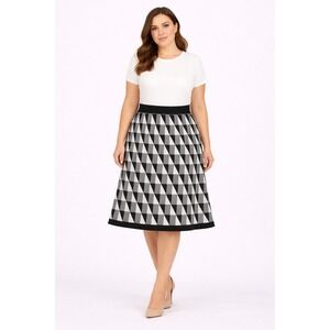 Nina Leonard 1X Black Gray Geometric A-Line Midi Skirt | Stretch Waist Knit